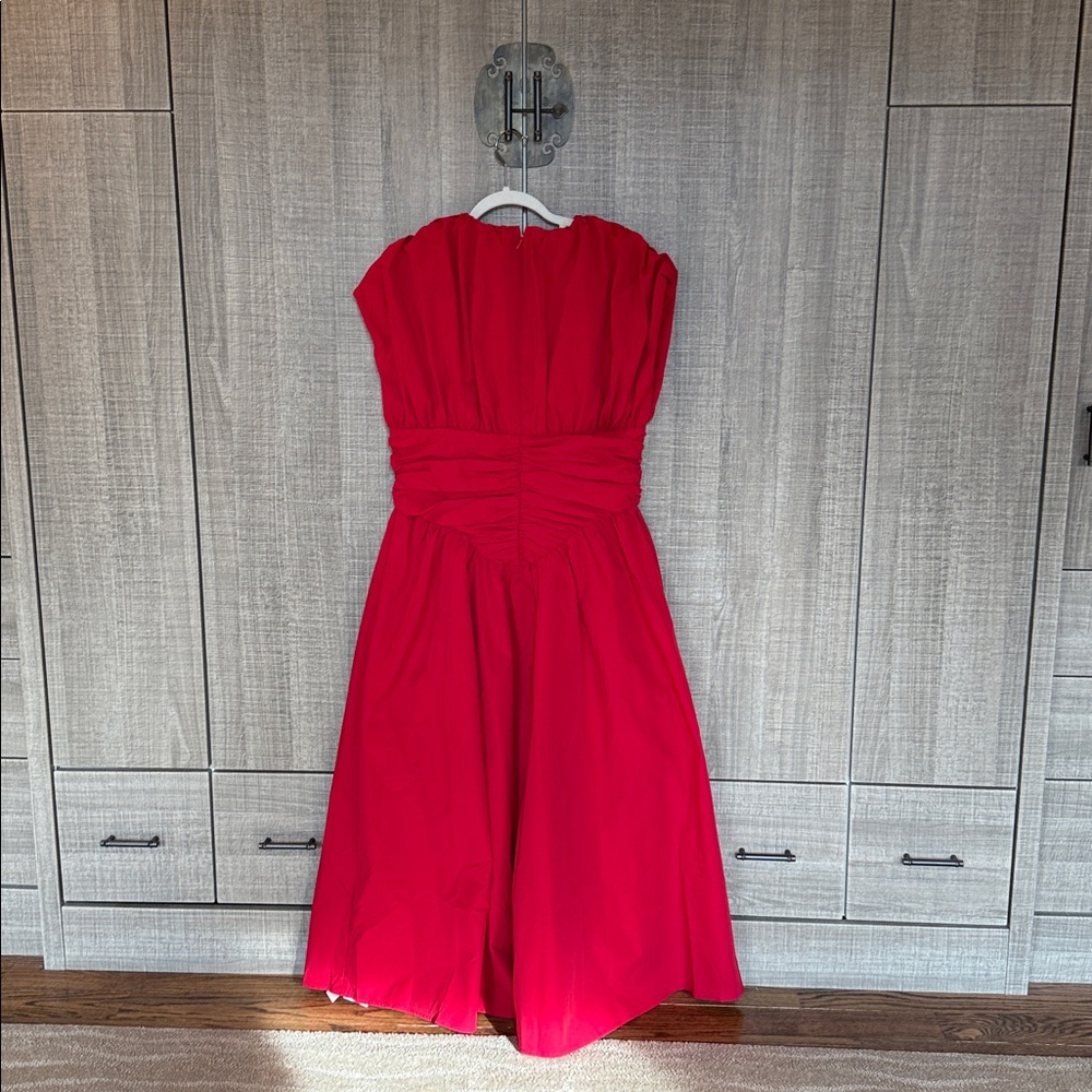 Micas‎ Solid Ruched Maxi Dress - Picture 15 of 17